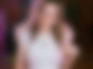 nicolebloom's Live Sex Cam Show