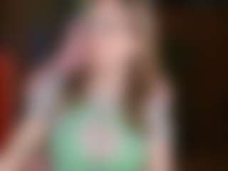 Live-Cam-Show mit nicolebloom - Oil auf Camsoda