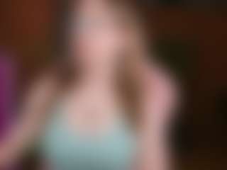 Live cam show with nicolebloom - Trimmed Arab on PervPlay.com