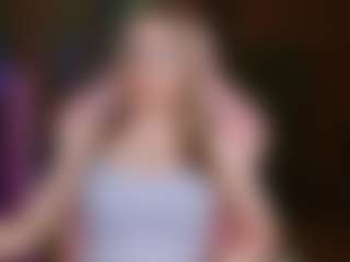 Live cam show with nicolebloom - Gamer Big Tits on Dare Cams