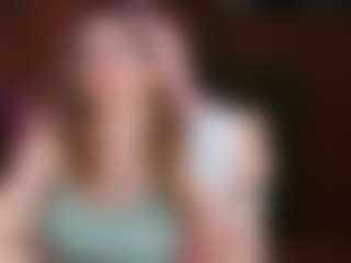 Live cam show with nicolebloom - Trimmed Arab on Big Tits