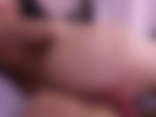 violeta-sanz's Live Sex Cam Show