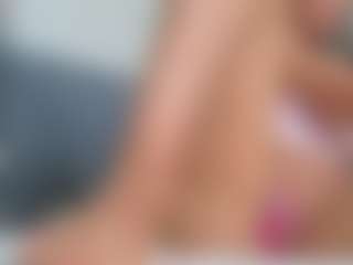 Live cam show with adriannakiss - BBW Middle Aged on Hubzter Live