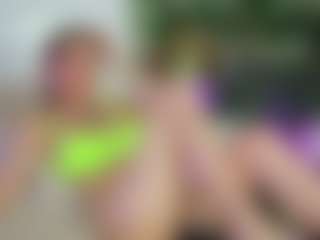 Emilly Bronte's Live Sex Cam Show