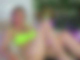 Emilly Bronte's Live Sex Cam Show