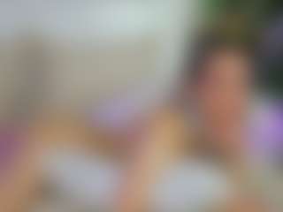 Emilly Bronte's Live Sex Cam Show