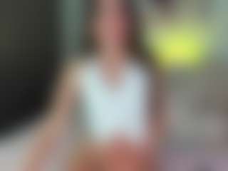 Live cam show with Mariana - Ebony on Camversity