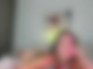 Live cam show with Mariana - Athletic on galaxygirlnitro.com