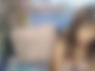 Live cam show with indianaqua - Bikini on Gym Cam Girls