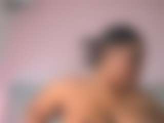 Live-camshow met Jacky Norris - Black MILF op Camsoda