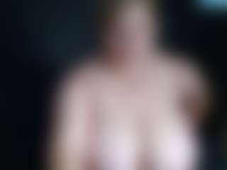 crystaleva's Live Sex Cam Show