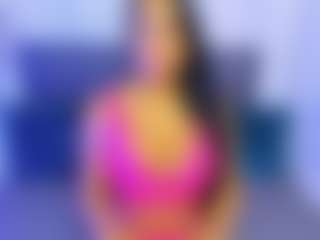 Live cam show with camilapalacios - Middle Aged on luckytryst.com | colombia