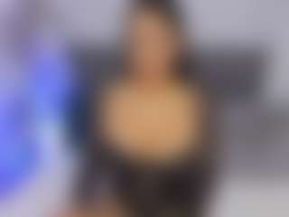 Live cam show with camilapalacios - Living Room on Camsoda