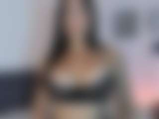 Live cam show with Lia Prada - Lush Teen (18+) on Milfs Live