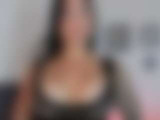 Live cam show with Lia Prada - Lush on Camsoda