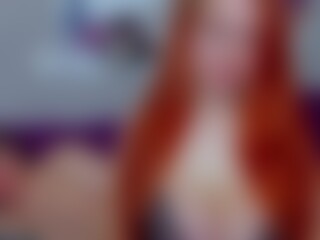 Live cam show with gwenzeus - Nipple Play on Camsoda
