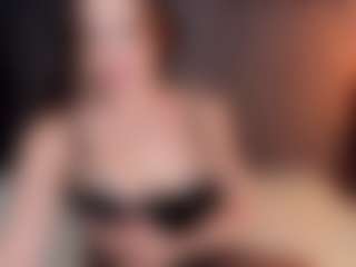 Live cam show with Kimberly - Average on googirlz