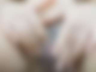 Live cam show with nidhilove - Indian BBW on CamwithHer | france