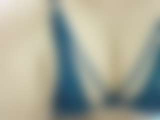 Live cam show with nidhilove - Indian BBW on xDating | france