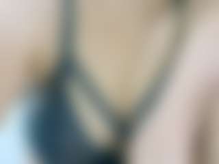 Live cam show with nidhilove - Indian Young Adult on CamwithHer | france