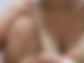 Live cam show with nidhilove - Indian BBW on justonemore.cc | france