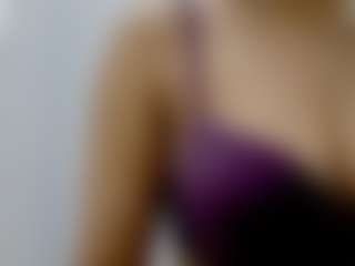 Live cam show with nidhilove - Indian BBW on CamSextacy | france