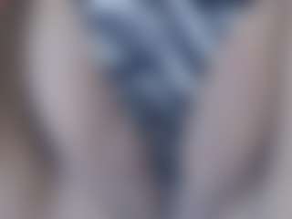 erika-lois's Live Sex Cam Show