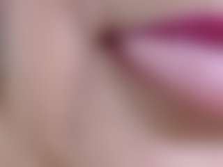 Live cam show with erika-lois - Thick on xfollow cams