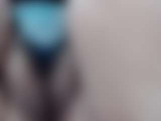 Live cam show with erika-lois - Control on Cam Slut