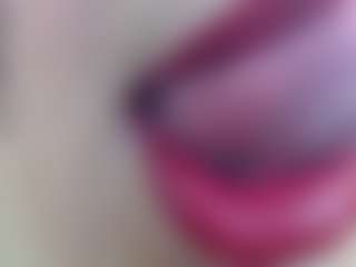 Live cam show with erika-lois - Dildo on madthumbs