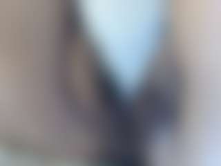 Live cam show with erika-lois - Moaning on madthumbs