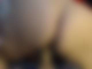 erika-lois's Live Sex Cam Show