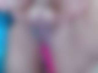 Live cam show with erika-lois - Control on TastyBlacksLive