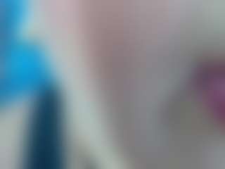 Live cam show with erika-lois - Living Room on Streamer API