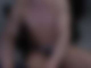 Live cam show with antawnata - Big Balls on fuklive.com
