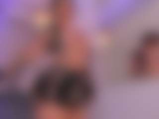 Live cam show with CleoJhonson - Shaved Pussy on dropp.cam