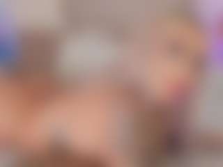 Live cam show with CleoJhonson - Fingering on Lustler