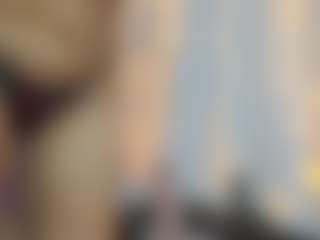 Live cam show with Vaiolett Coleman - Strapon on fuklive.com