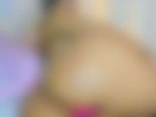 Live cam show with Vaiolett Coleman - Strapon on Camsoda
