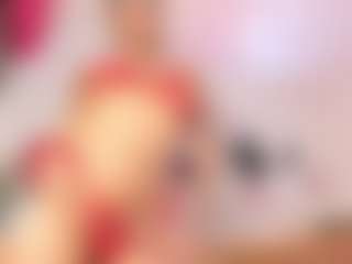 Live cam show with Vaiolett Coleman - Strapon on Camsoda