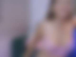 Isabella Spring's Live Sex Cam Show