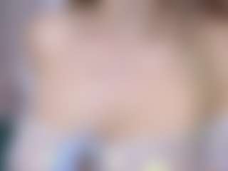 Isabella Spring's Live Sex Cam Show