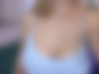 Isabella Spring's Live Sex Cam Show