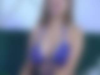 Isabella Spring's Live Sex Cam Show
