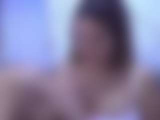 Isabella Spring's Live Sex Cam Show
