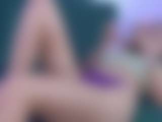Live cam show with Isabella Spring - Striptease on Camsoda