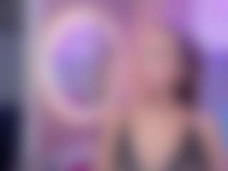 Live cam show with beauty-milf - Brown Hair on Milfs Live