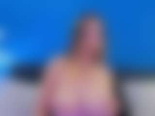 Live cam show with Bella Marie - Blue Eyes on Sex Cam Show