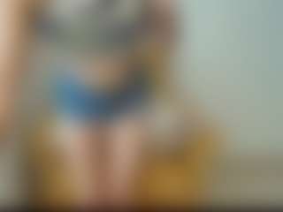 yourbaby85567's Live Sex Cam Show