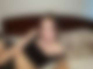 Live cam show with yourbaby85567 - Camel Toe on StripNow
